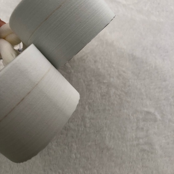 New old navy puffy platform sandals slides, women size 8 - Picture 4 of 12